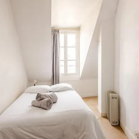 4 Personnes Au Centre - Chatelet Apartment